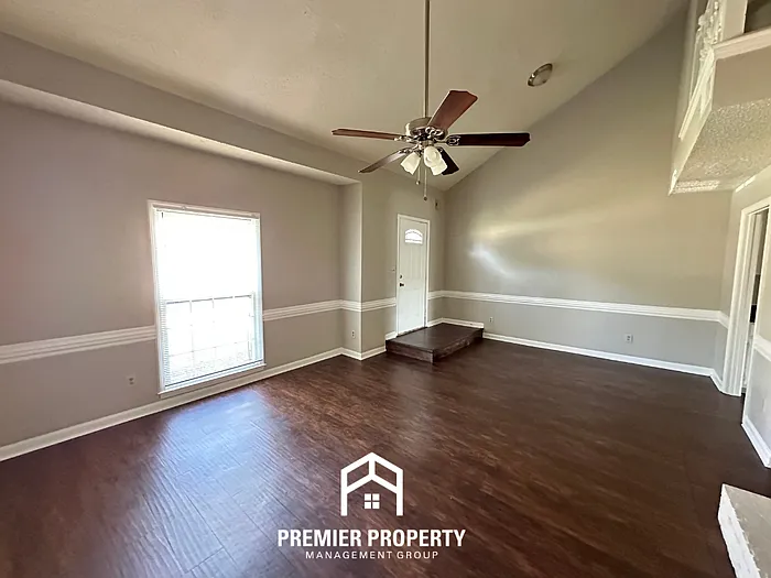 4396 Forest Valley Cv — Photo 2