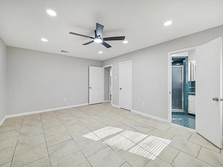 1703 Raintree St — Photo 10