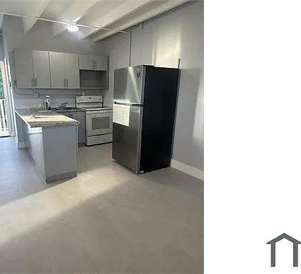 515 SW 3rd Ave #A — Photo 16