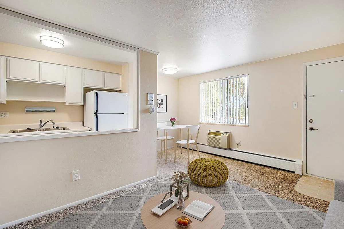 Berkshire Apartments — Photo 2