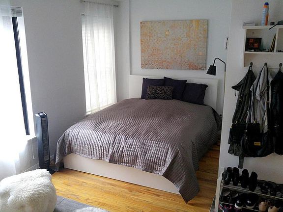 2nd image of 240 E 19th St APT 4B