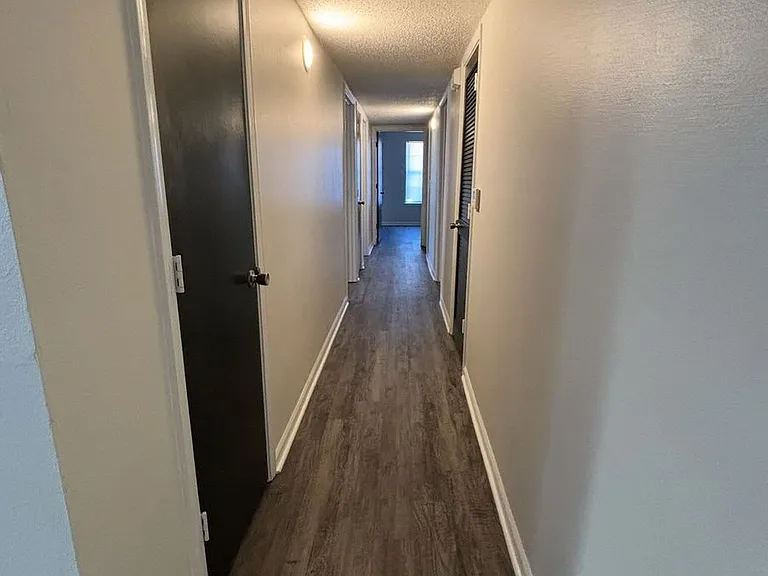 463 Alexander Ave — Photo 7