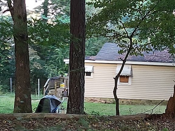 2nd image of 48 Yarbrough Dr
