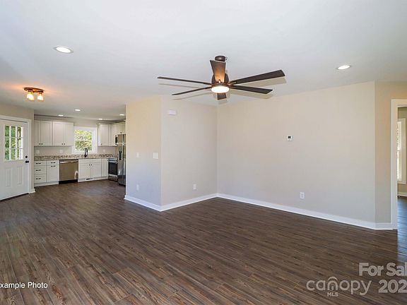 2nd image of 1830 Gay St