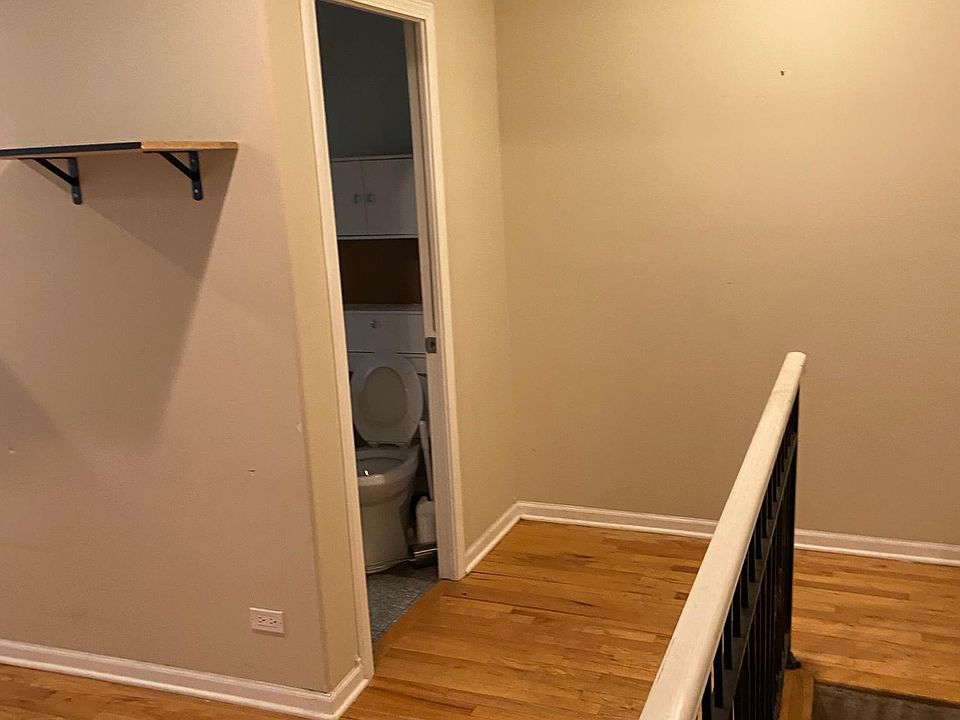 1st image of 3853 N Kedvale Ave #E-1