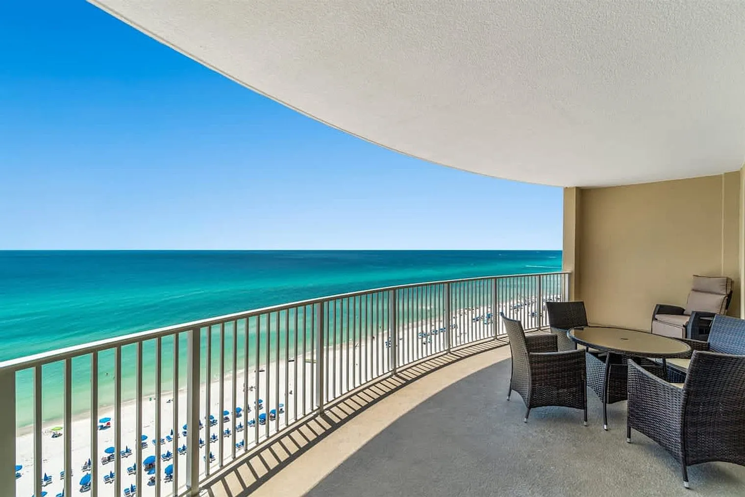 2 bed, 2.0 bath, 1140 sqft, $2,396 — Photo 4