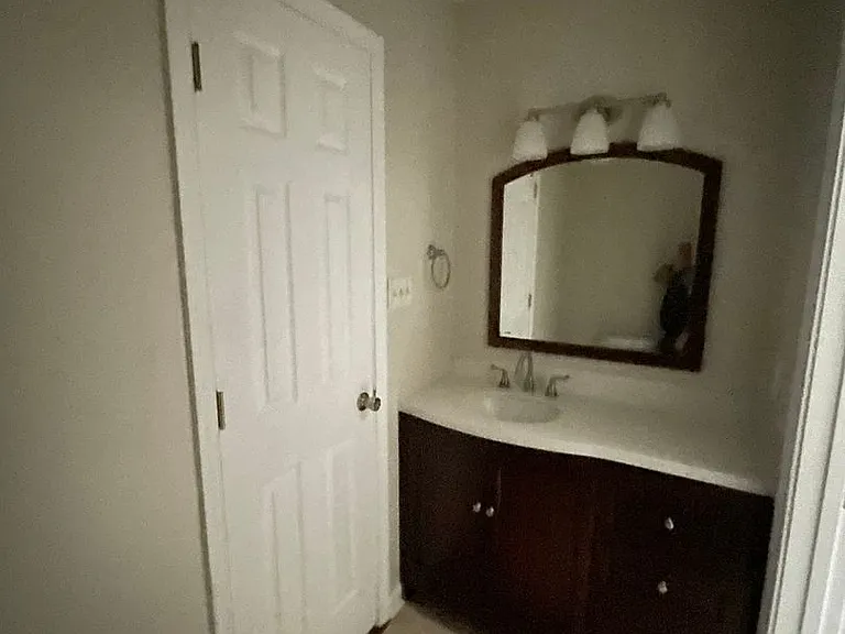 35 B Mulberry Ln — Photo 9