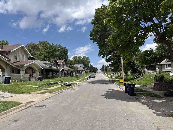 5th image of 3543 Bellefontaine Ave