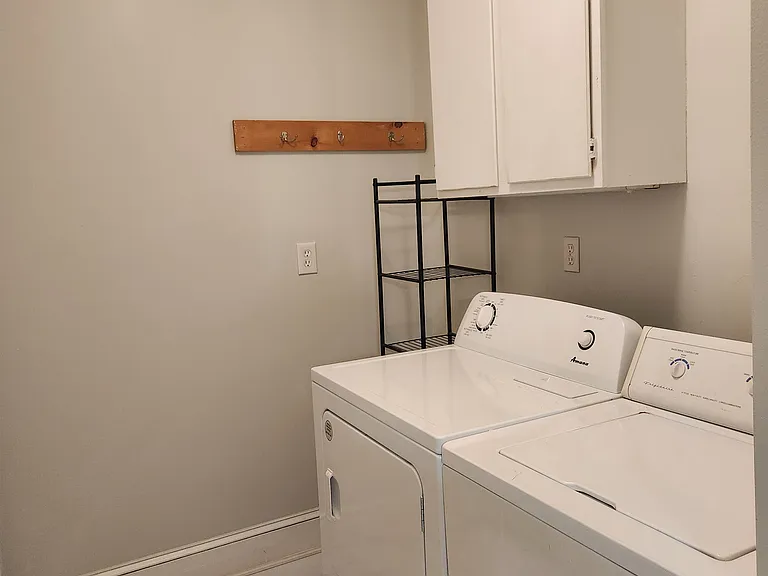 218 S Albany St #2 — Photo 27
