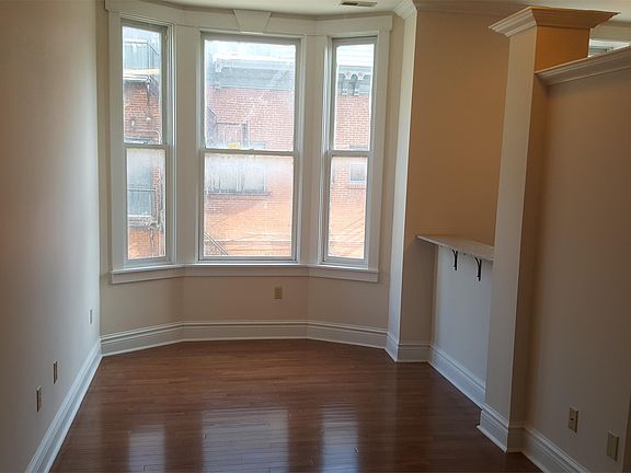 4th image of 1100 N 3rd St APT 2R