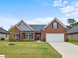 104 Silverlimb Ln, Taylors, SC 29687