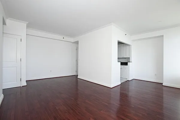 Rented by Olshan Realty | media 10