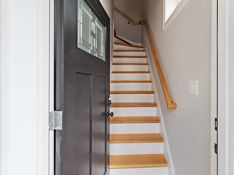 20 Alston St #20 — Photo 23