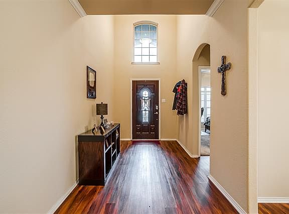 5th image of 304 Sunspike Ct