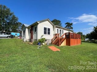 2515 Kingtown Rd, Lenoir, NC 28645