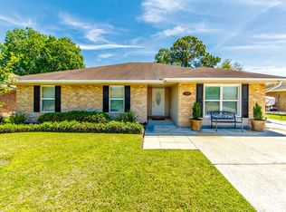 1309 Cottage Dr, Houma, LA 70360