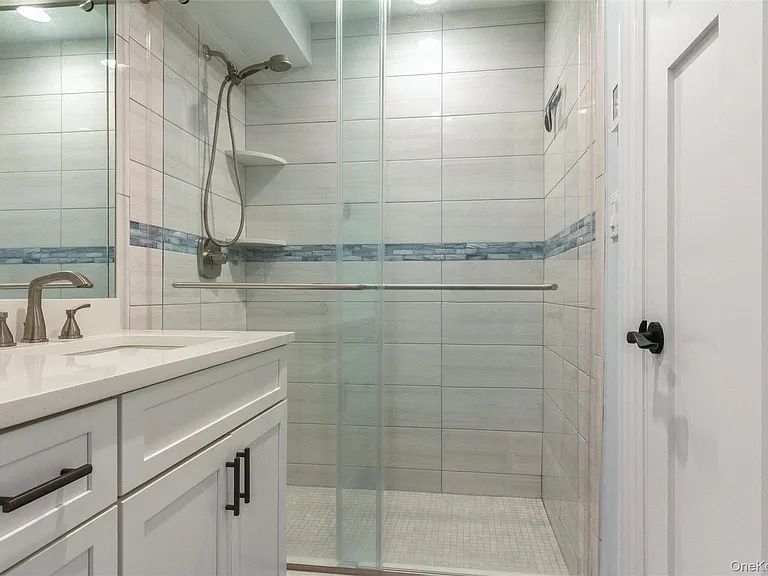 830 Shore Rd #4a & 4b — Photo 25