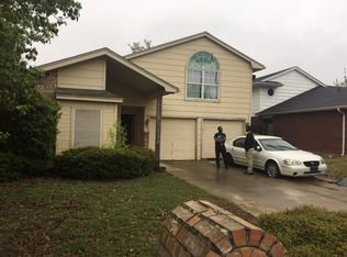 5509 Royal Meadow Ln, Arlington, TX 76017