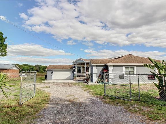 3rd image of 4305 Garden Ln