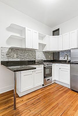 1st image of 225 E 88th St APT B