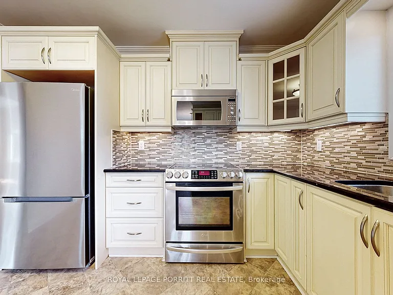 3 Orianna Dr — Photo 4