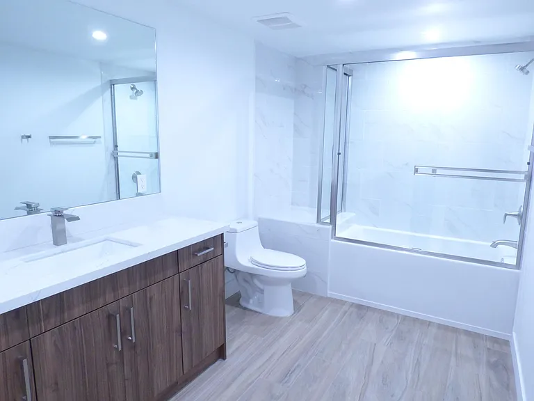 947 Wilcox Ave #201 — Photo 7