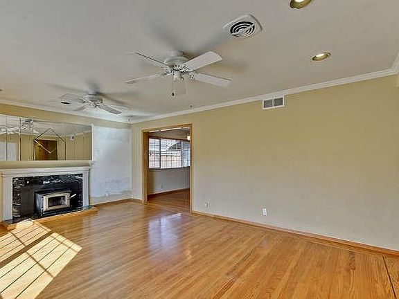 3rd image of 5711 Tubac Ln
