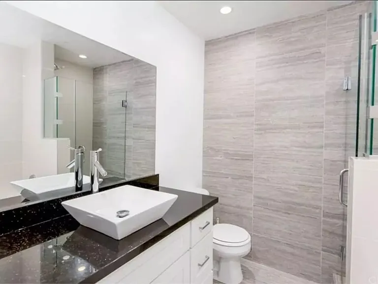 871 Park Ave — Photo 55