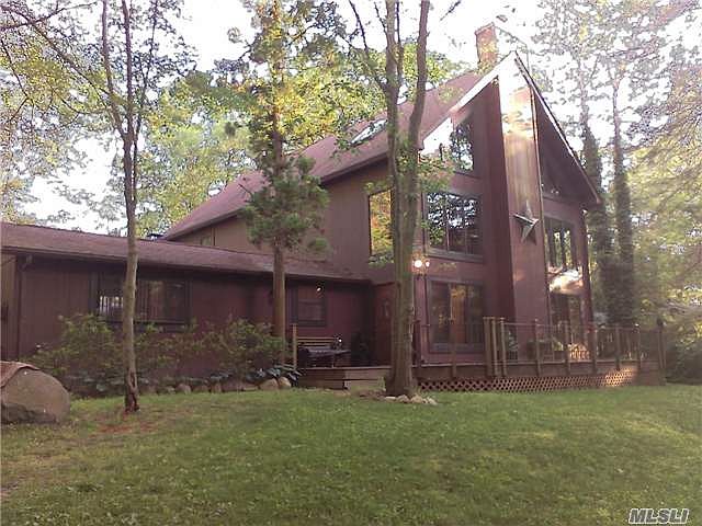 1st image of 12 Chestnut Hill Rd