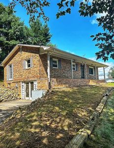 282 Rolling Hills Dr, Marion, VA, 24354
