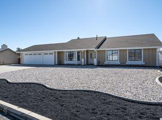 12989 Maple Valley Rd, Victorville, CA 92392