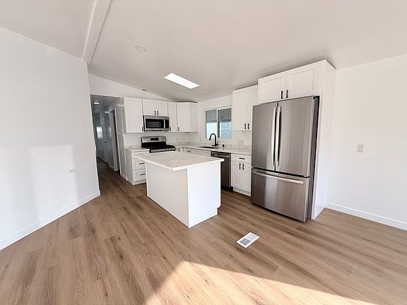3rd image of 10707 Jamacha Blvd Space 9