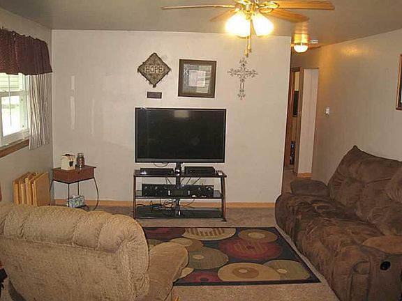 3rd image of 4115 Dexter Ave