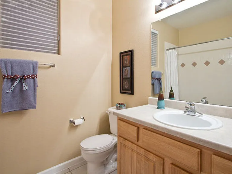 2845 Willow Tree Ln #D — Photo 16