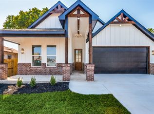 2803 Ross Ave, Fort Worth, TX 76106