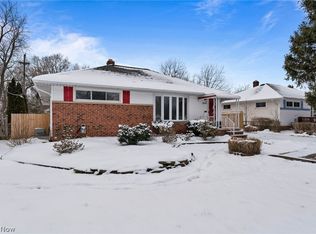 12165 W Pleasant Valley Rd, Cleveland, OH 44130