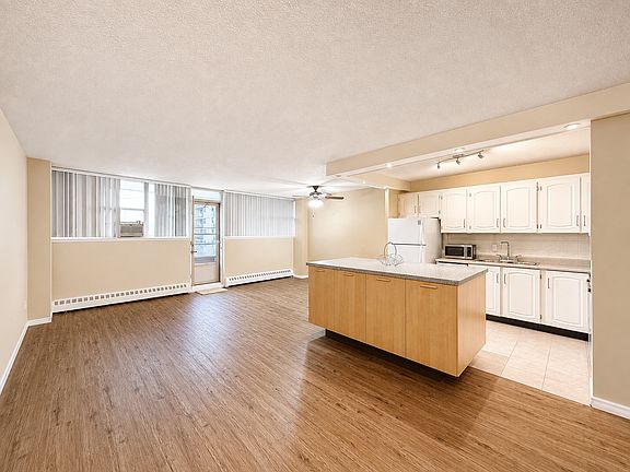 2nd image of 215 Glenridge Ave #509