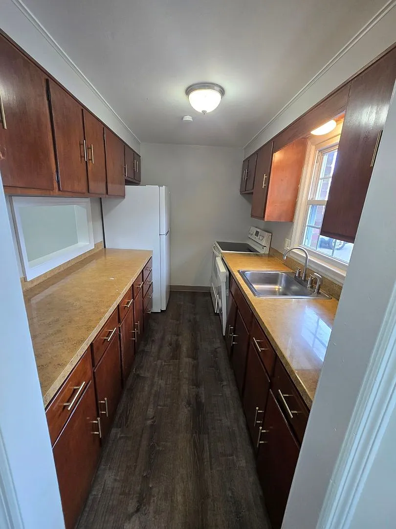 20 Carriage Lane, LLC — Photo 3