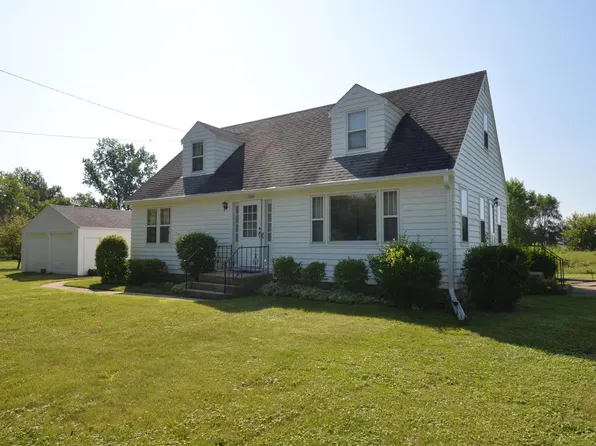 1149 Bluff ROAD, Whitewater, WI 53190