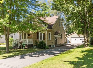 715 Royalton St, Waupaca, WI 54981