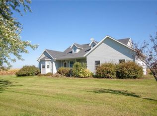 S5400 Hiawatha Rd, Fall Creek, WI 54742