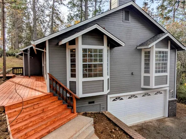 120 Plainview Ave, Applegate, CA 95703