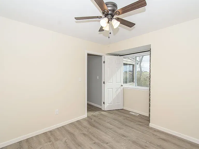 1426 Sandy Cir #1426 — Photo 7