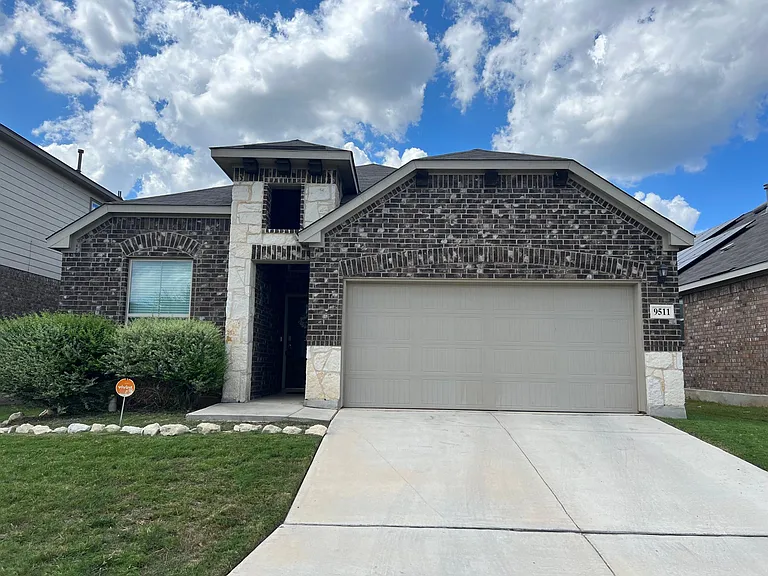 9511 Bricewood Oak — Photo 1