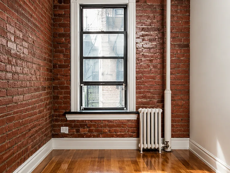410 E 13th St #4B — Photo 4
