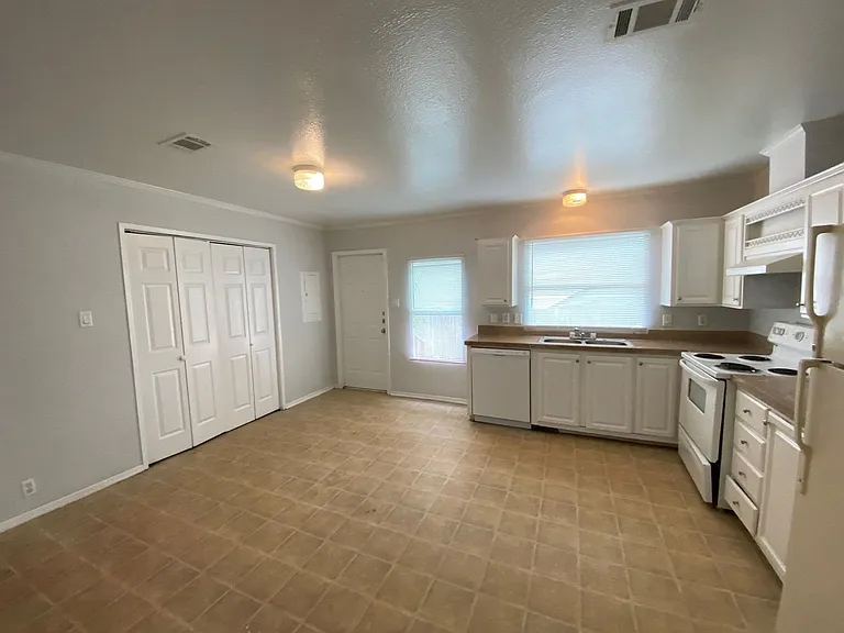 11734 Greensbrook Forest Dr — Photo 3