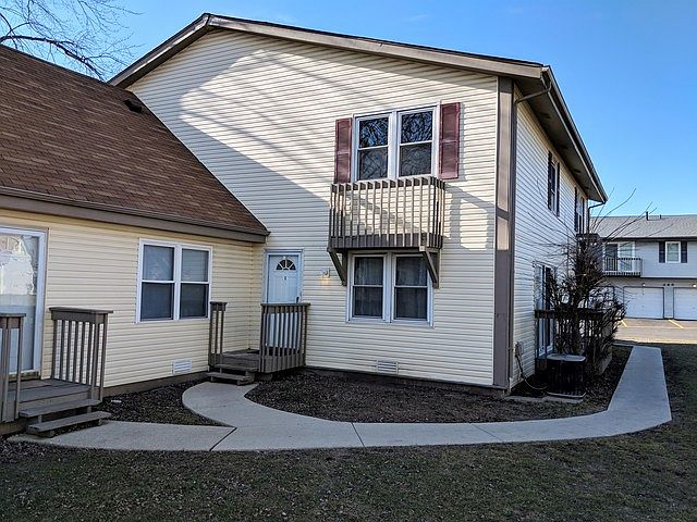 1st image of 238 Chippewa Ct Unit C