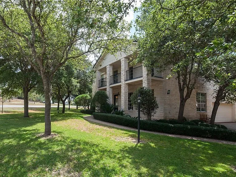 1701 Idle Hour Cv — Photo 3