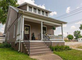 612 4th St, Boonville, MO 65233