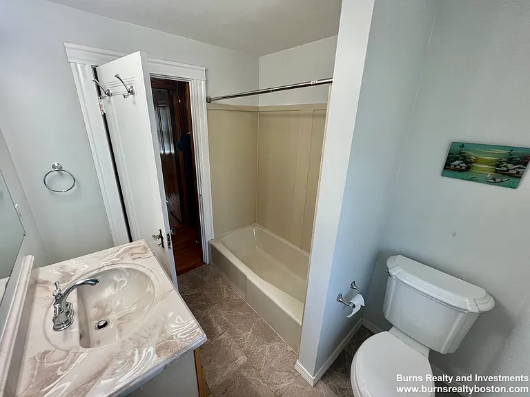 616 Adams St — Photo 11